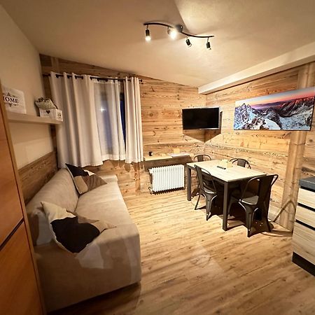 Апартаменты Casa Cervinia Shuss 2 Брей-Червиния Экстерьер фото